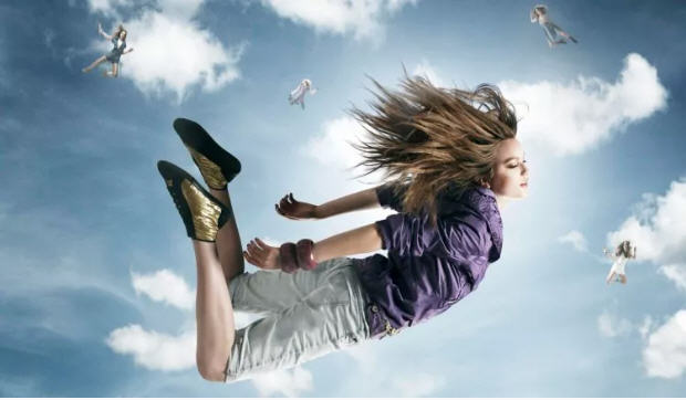 Kanatlanıp uçanlar var